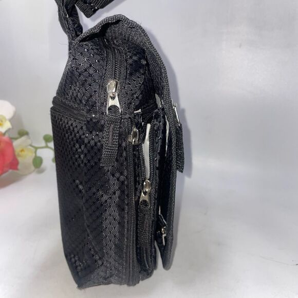 Hey’s Travelmate Nylon Crossbody - Picture 3 of 8